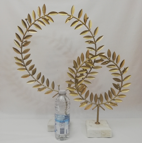 Decoration. Set of two - Picture 2 of 2